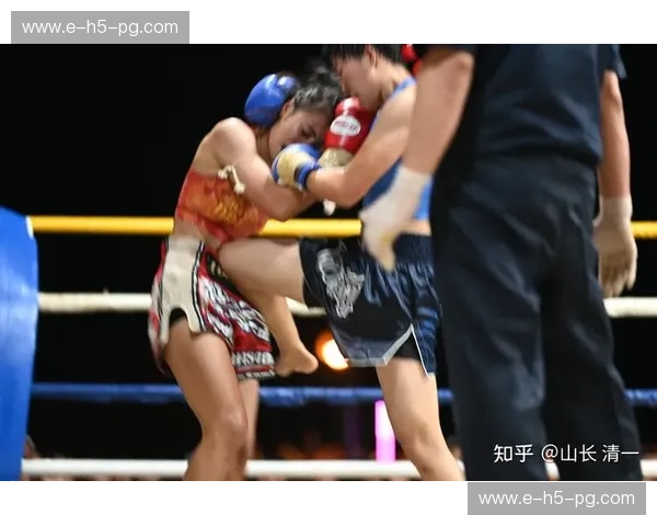 丝绸之手遇上钢铁之躯：太极与泰拳的巅峰博弈，谁才是真正的格斗之魂？