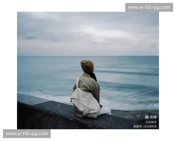 一场关于“灵魂安置”的博弈：在日系的克制与泰式的放浪间，你选哪种活法？